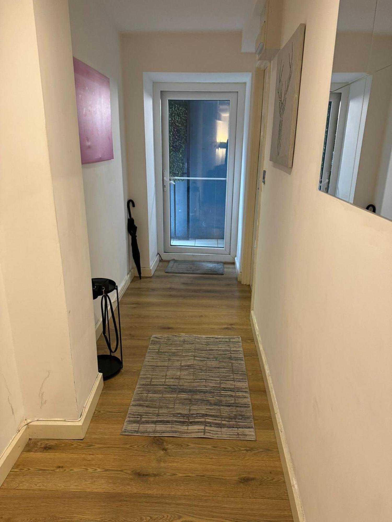 Cozy Two Bedroom Apartment Sleeps 6 Near Camden Market Hw10 Londres Exterior foto
