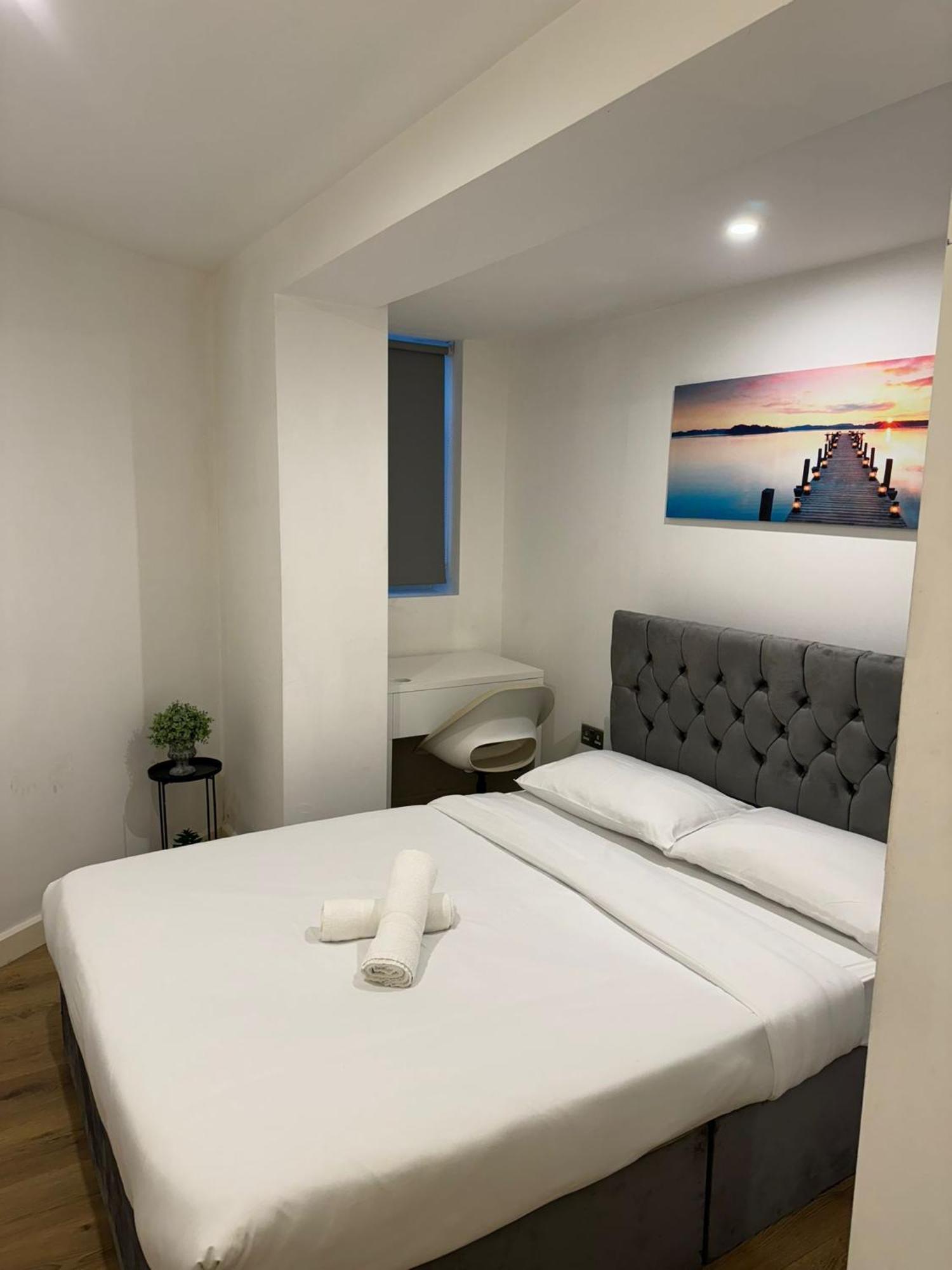 Cozy Two Bedroom Apartment Sleeps 6 Near Camden Market Hw10 Londres Exterior foto